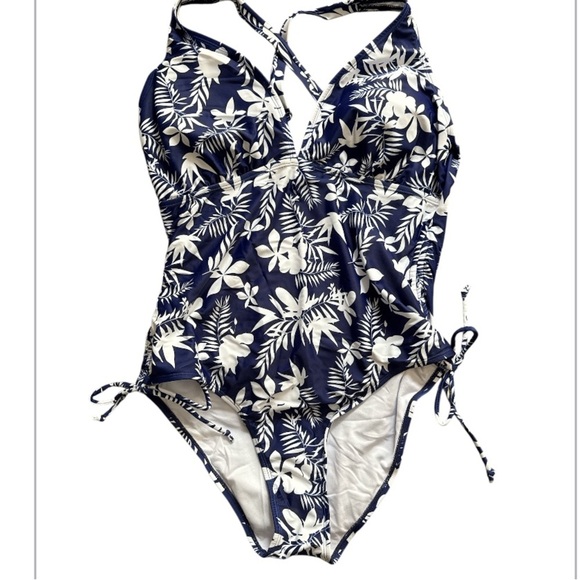 Swim bathing suit one piece swimwear XL NeW removalable padding crisscross - Picture 2 of 6